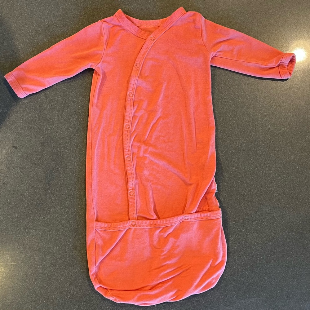 KYTE BABY Bundlers - Unisex Baby Sleeper Gowns Made of Soft Bamboo